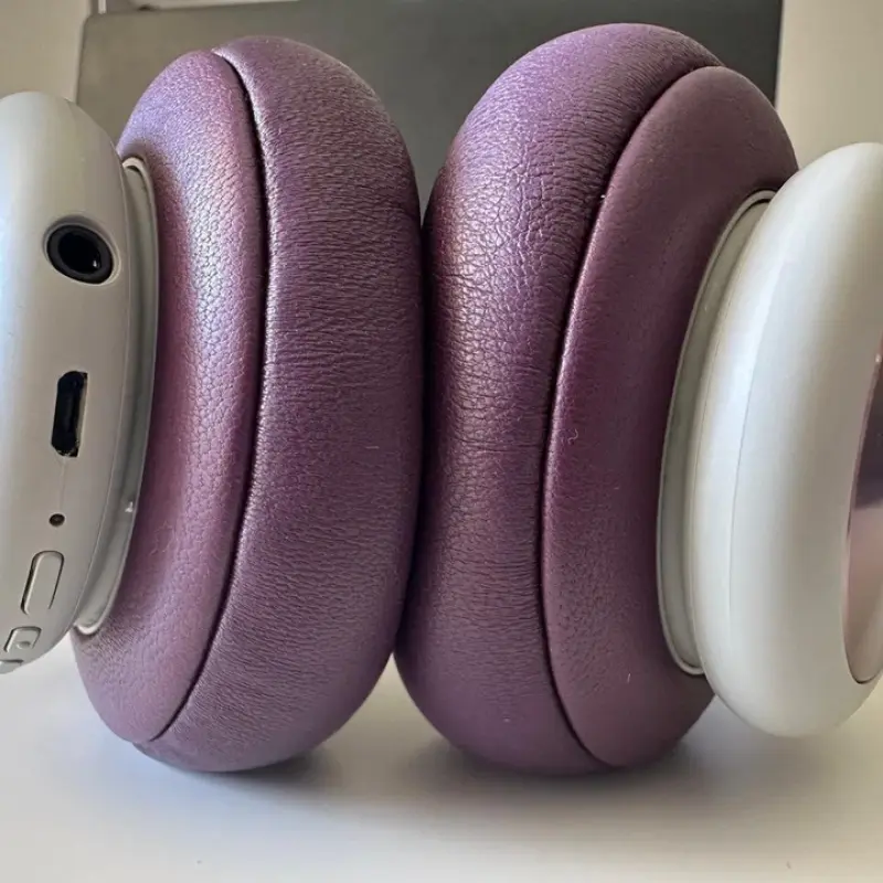 BANGS & OLUFSEN BEOPLAY H4 HEADPHONES