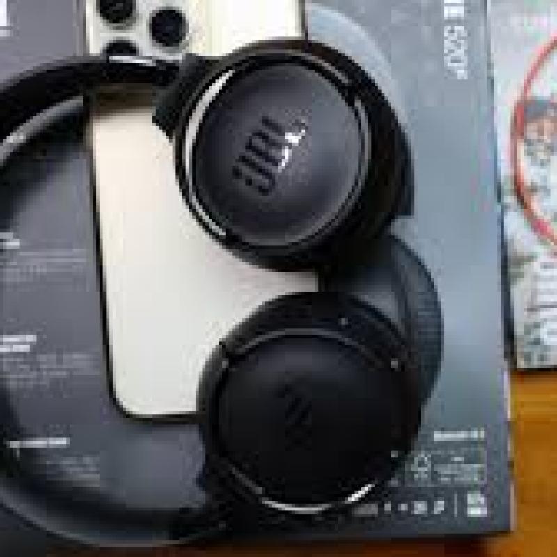 JBL TUNE 520